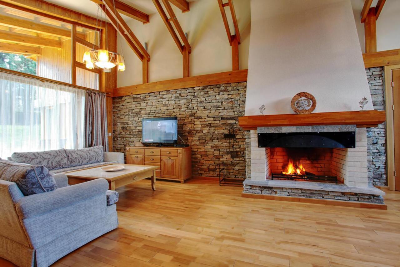 Villa Four Seasons Razlog Exterior foto